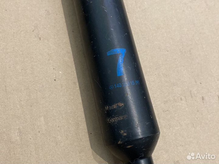 Амортизатор задний стойка зад Mercedes w140