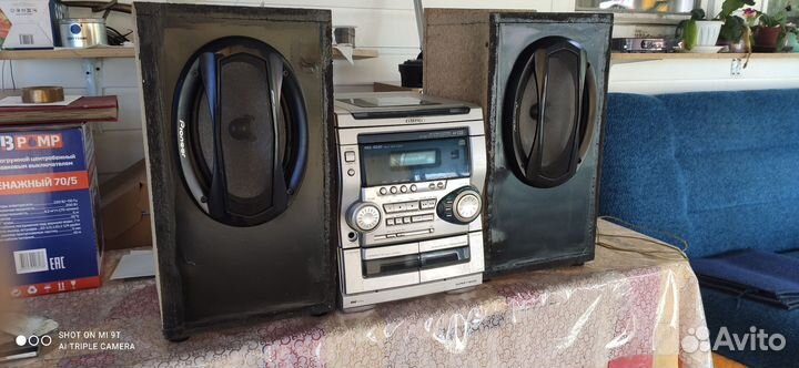 Музыкальные центры