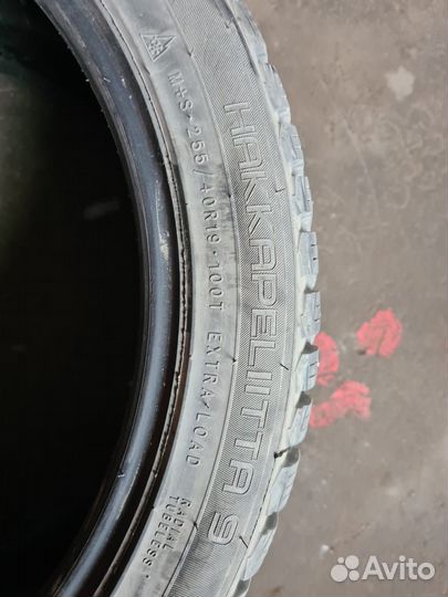 Nokian Tyres Hakkapeliitta 9 225/40 R19 100T