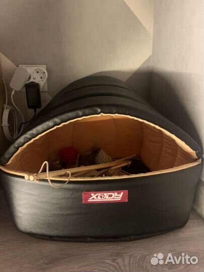 Лежанка(домик) для кошек