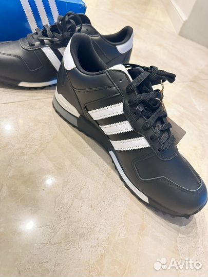 Adidas мужские кроссовки
