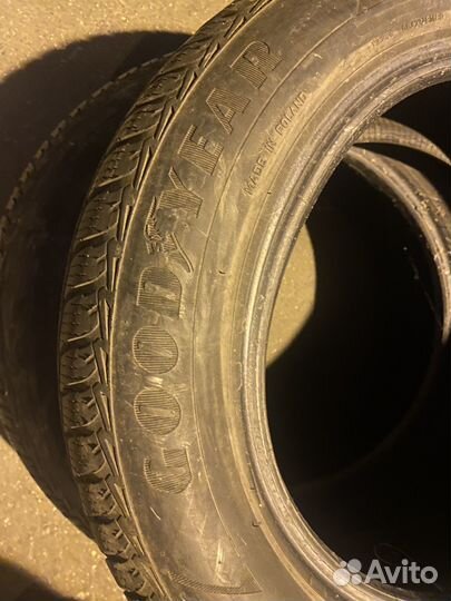 Goodyear UltraGrip Ice 2 185/65 R15 88T