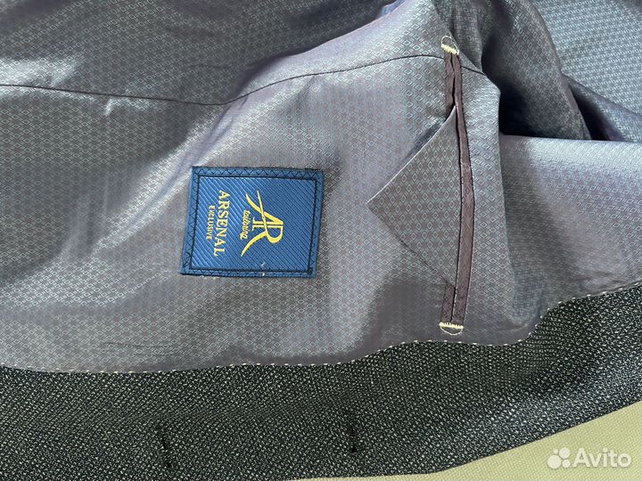 Мужской свадебный костюм