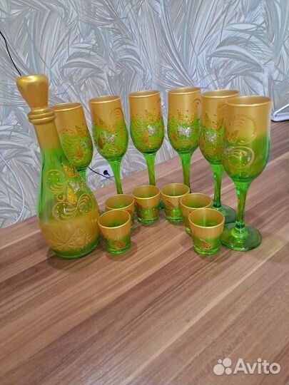 Набор бокалов и рюмок с графином