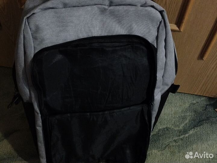 Школьный рюкзак