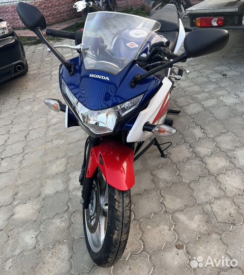 Honda CBR 250R