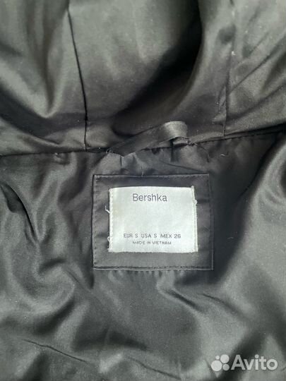 Пуховик bershka