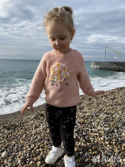 Кофточка на девочку пуловер