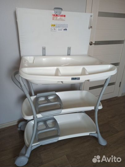 Пеленальный столик с ванночкой Cam Nuvola