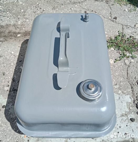 Топливный бак