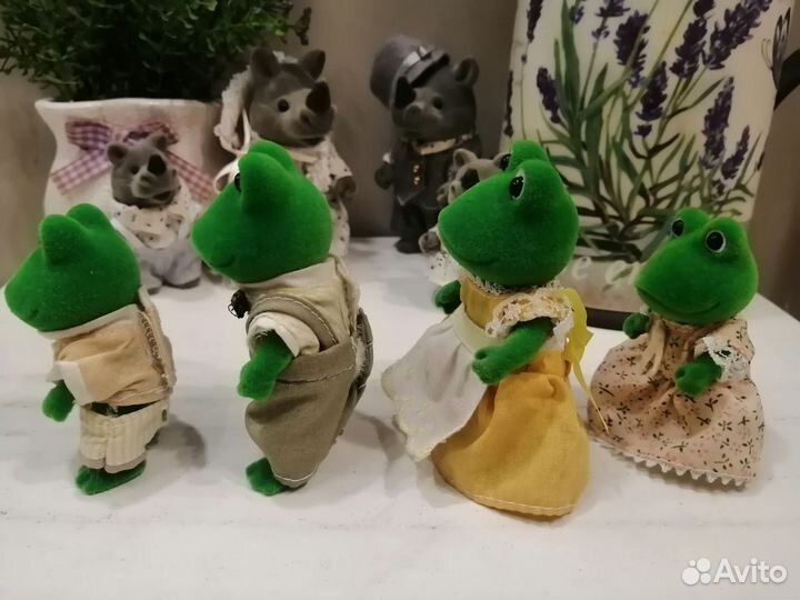 Sylvanian families лягушки