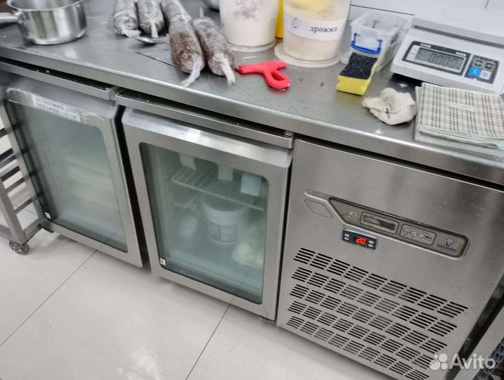 Ксерокс,Ламинатор,Холодильник,холодильный стол