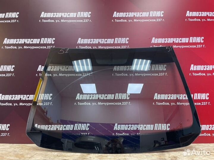 Лобовое стекло переднее Renault Logan