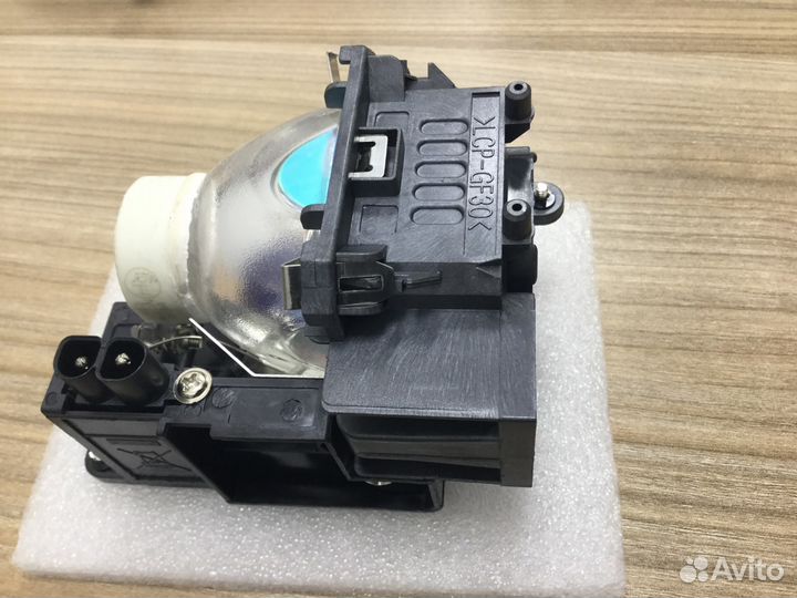 Оригинальная лампа в модуле для проектора NEC NP15