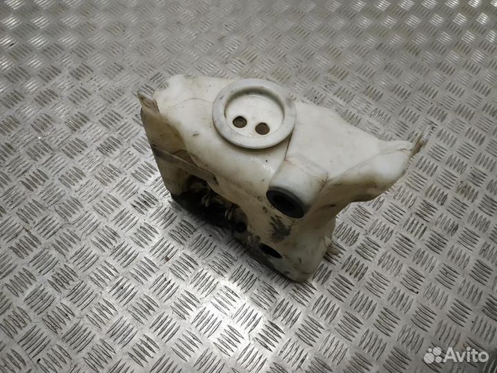 Бачок омывателя Mercedes-Benz C-Класс 2038600860