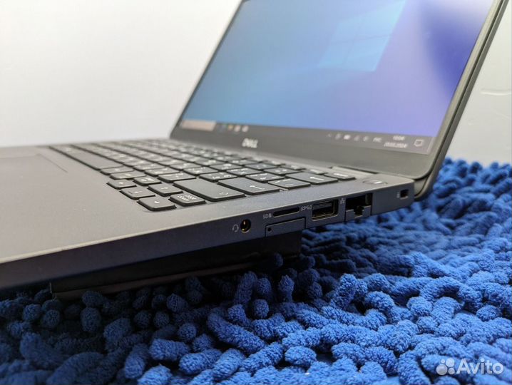 Ноутбук Dell Latitude 5300 i5 16/256 FHD IPS