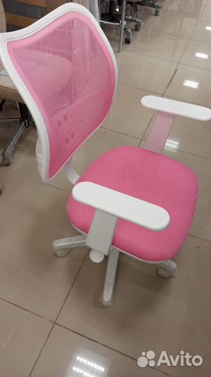 Кресло компьютерное для детской (розовое)