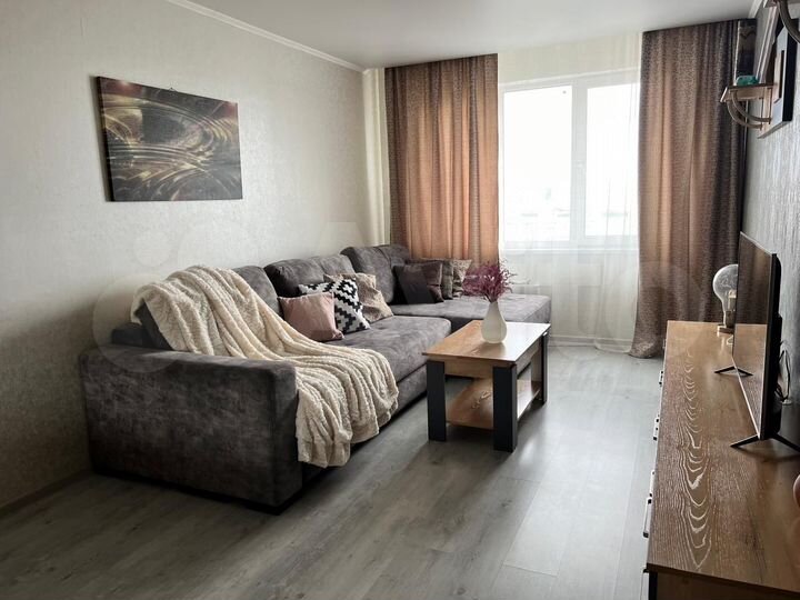 2-к. квартира, 62,9 м², 15/17 эт.