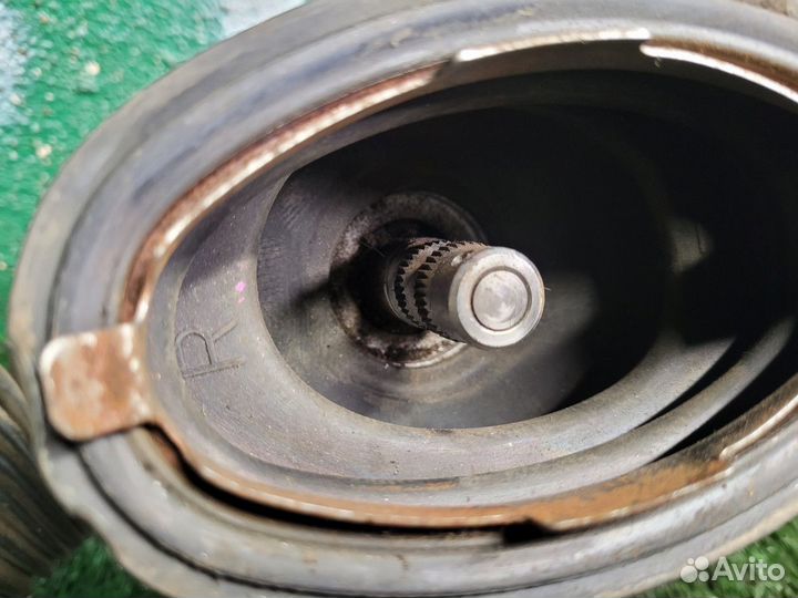 Рейка рулевая koyo на Toyota Yaris 1 1SZ