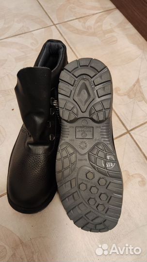 Ботинки рабочие мужские 41 и 45 размер