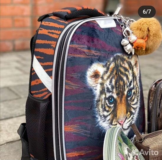 Школьный рюкзак