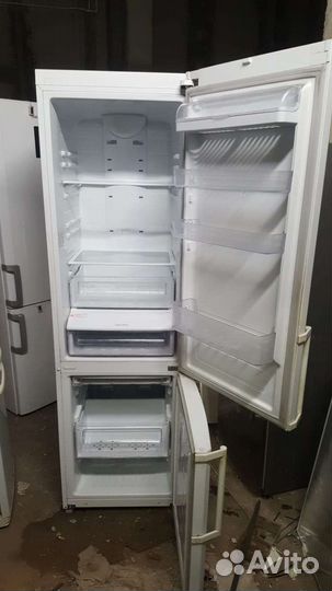 Холодильник Samsung по запчастям