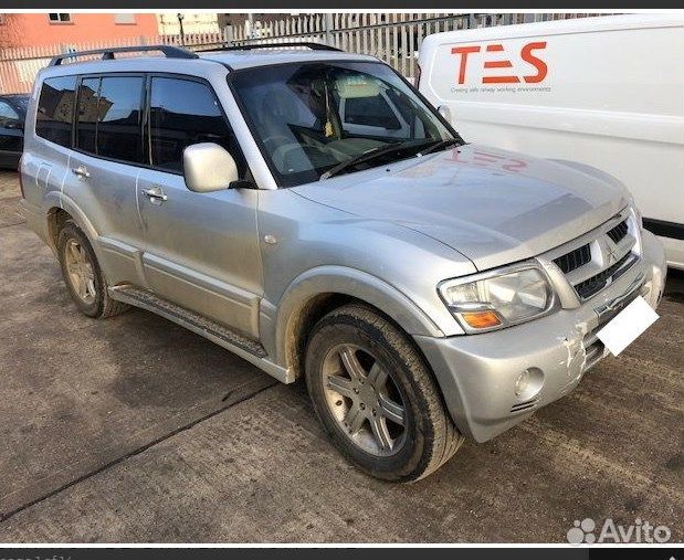 Разбор на запчасти Mitsubishi Pajero / Montero