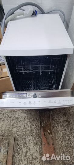 Посудомоечная машина Electrolux