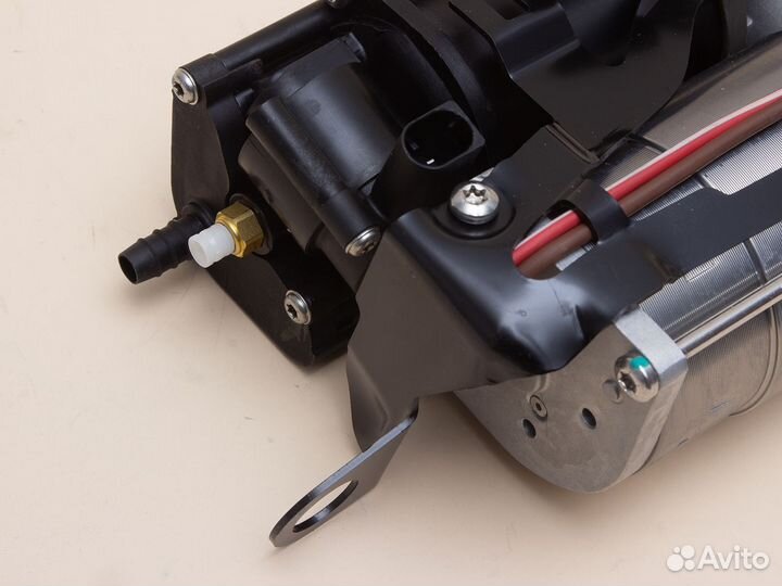 Компрессор пневмоподвески Mercedes Wabco W205