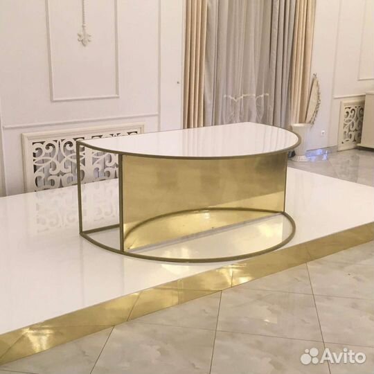 Каркасы, стойки для флористики