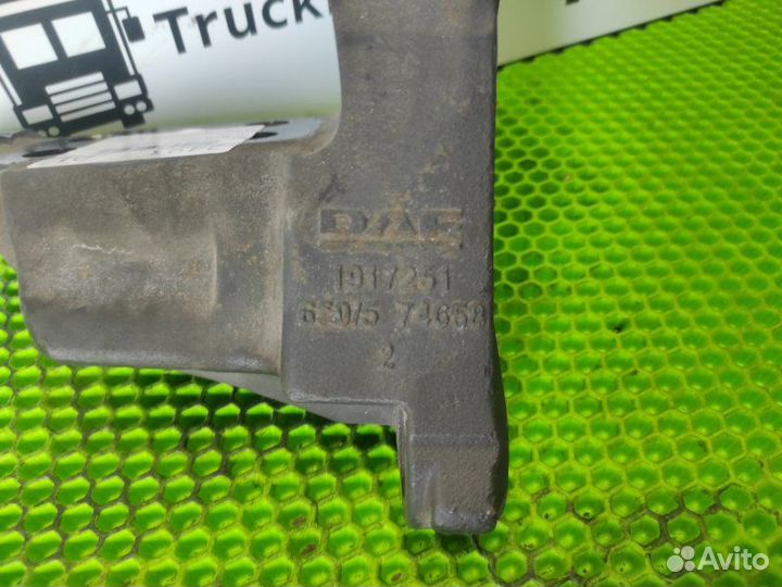 Кронштейн двигателя задний правый Daf Xf 106