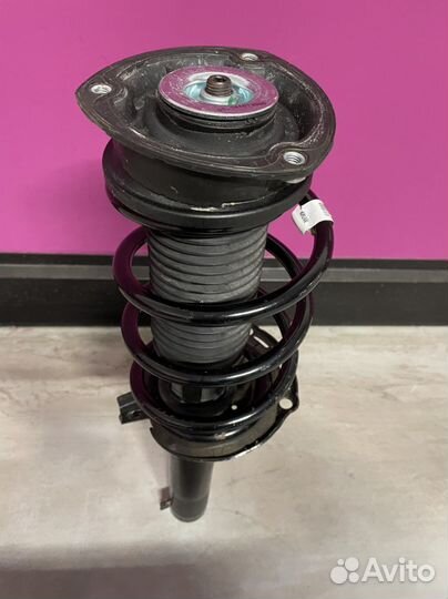 Амортизатор передний Шкода Кодиак