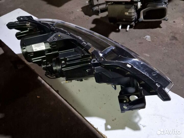 Левая фара митсубиси outlander 3 рестайлинг 2