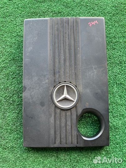 Накладка мотора Mercedes-Benz Clk-Class C209