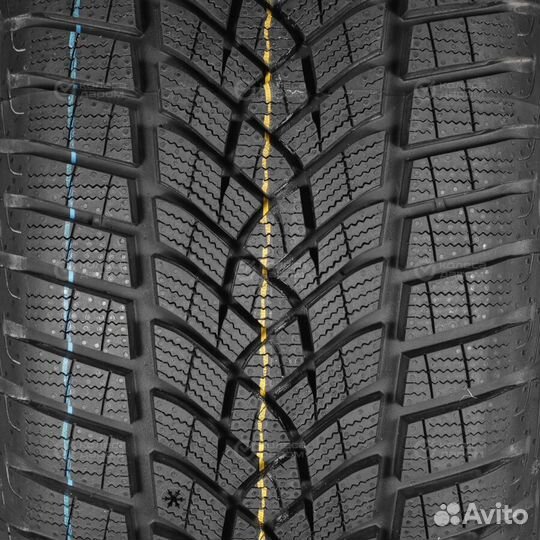 Goodyear UltraGrip Performance+ 245/35 R21 96W