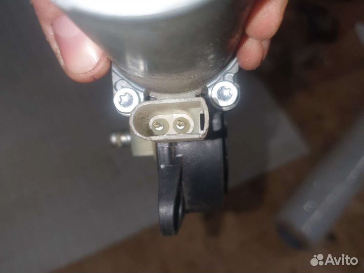 Моторчик стеклоподьемника передний ford fusion