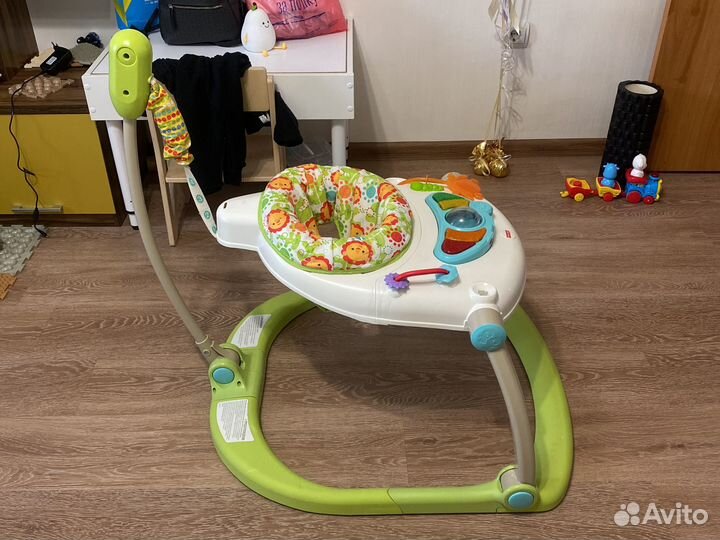 Ходунки десткие fisher price