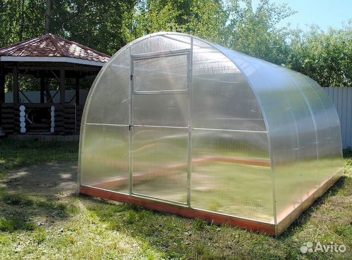 Теплица из поликарбоната