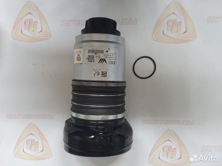 Пневмобаллон передний левый/правый Audi Q7 II (4M)