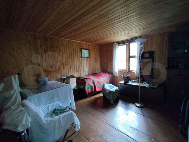 Дом 42 м² на участке 12 сот.