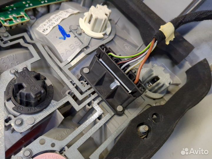 Фонарь (задний) Mercedes S W220, 2002