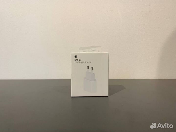 Сетевое зарядное устройство Apple 20W USB-C