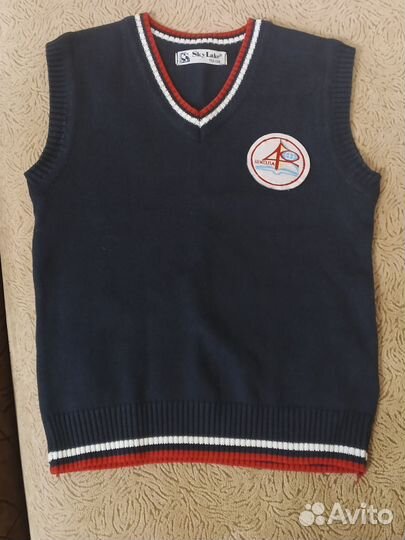 Жилет школьный 122-128 р-р