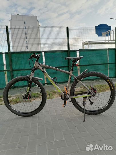 Polygon premier 5 27.5 Custom