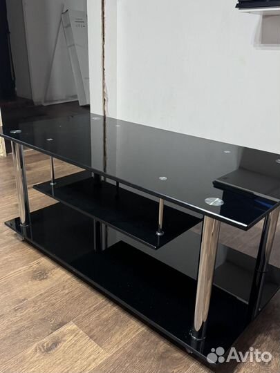 Тумба под телевизор