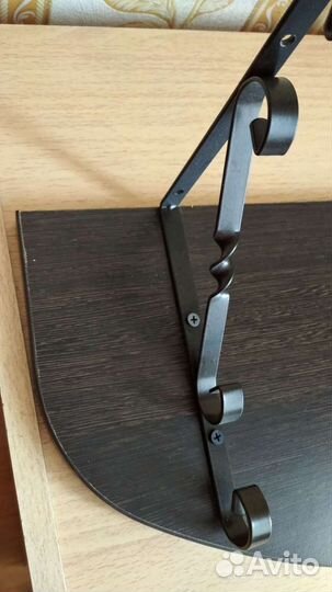 Полка настенная