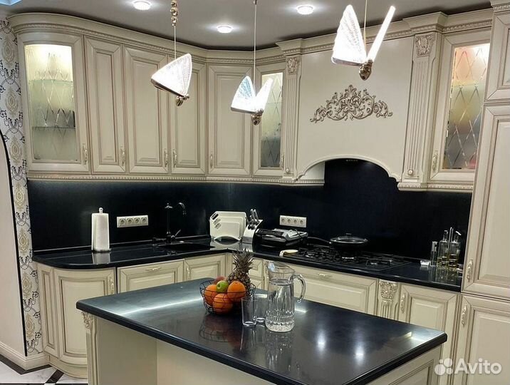 Кухня угловая (на заказ)