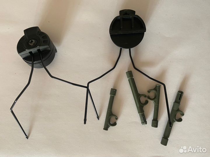 Крепление на шлем для тактических наушников