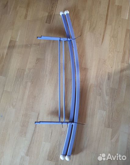 Защитный бортик для кровати