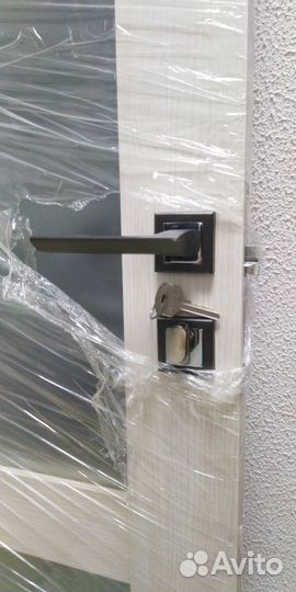 Дверь межкомнатная с коробкой (ширина 800)